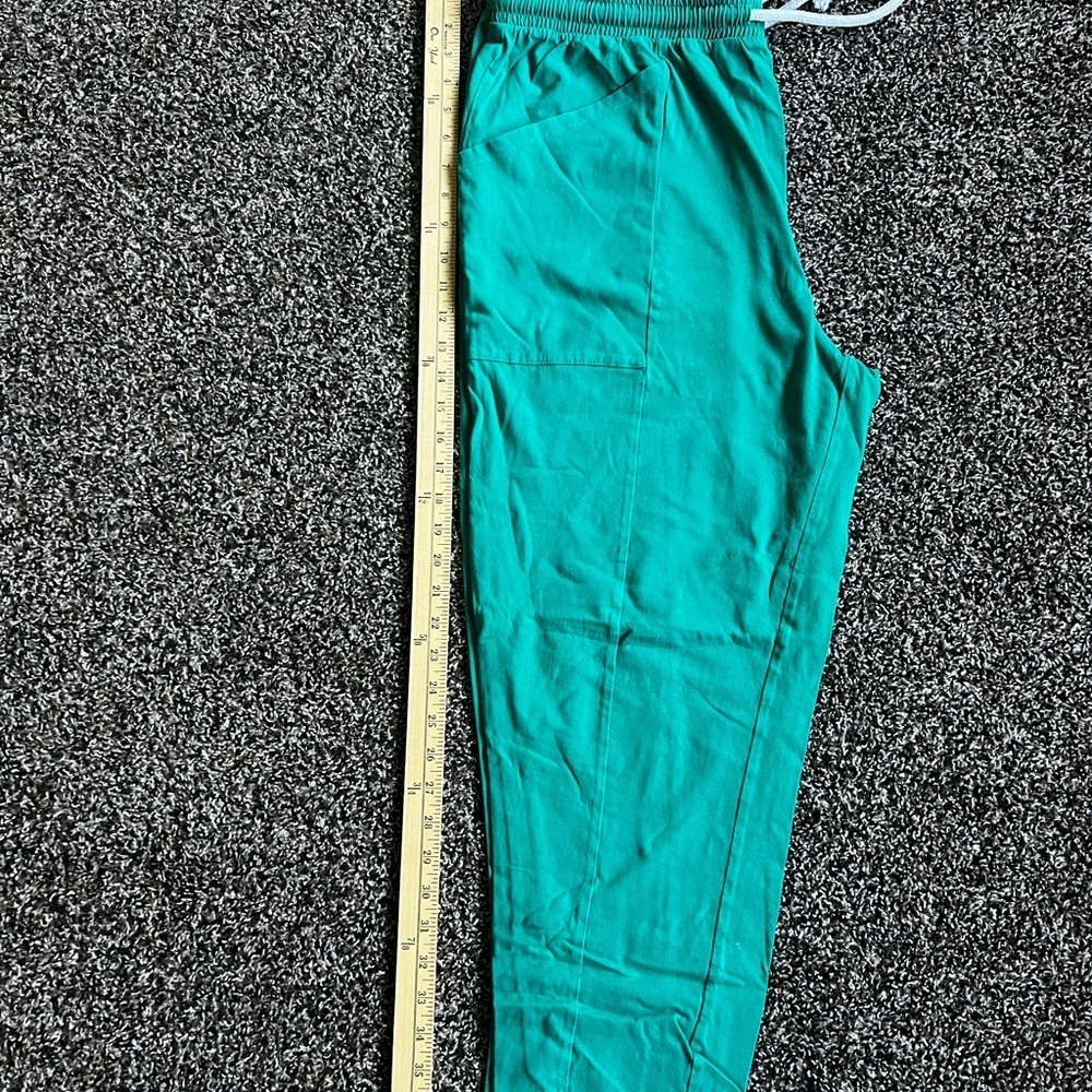 Universal Thread Women's Teal Cropped Pants - Picture 5 of 5